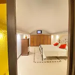 Coppola Experience Centro Storico Apartment *